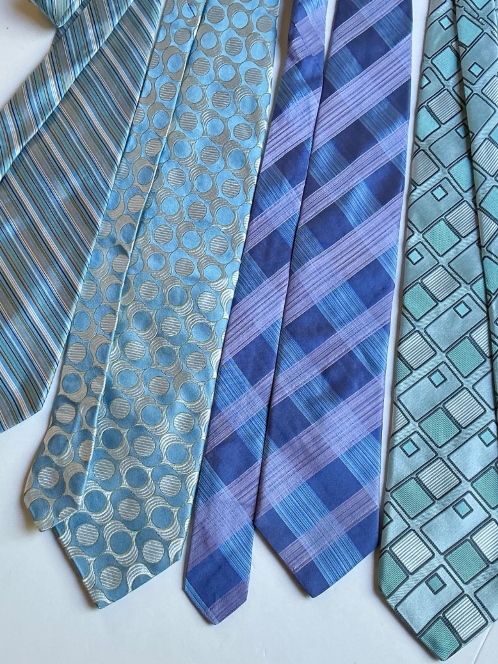Ted Baker London lot of  4 gorgeous shades of blue silk Ties made in USA 🇺🇸